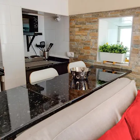 Apartman Cosy By The Flea Market And Tram 28